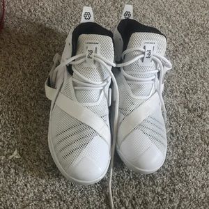 White lebron Shoes